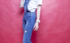 巜瑜伽室里的激情HD免费观看